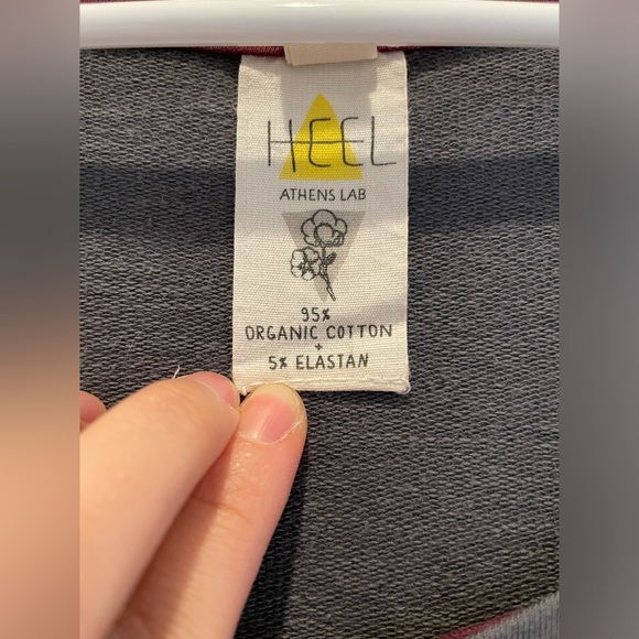 MADE IN GREECE beautiful dress with cat and paw prints - Picture 3 of 7